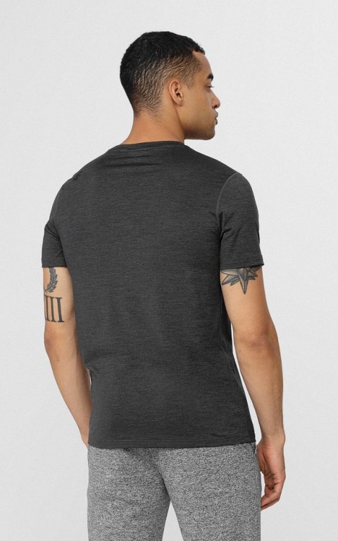 4F MĘSKA TERMOAKTYWNA KOSZULKA T-SHIRT / rozm XXL 4F MĘSKA TERMOAKTYWNA KOSZULKA T-SHIRT / rozm XXL