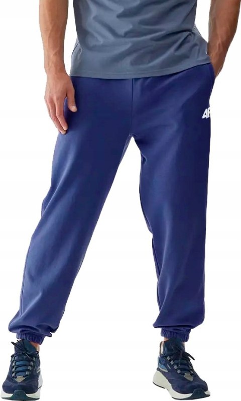 4F OCIEPLANY MĘSKI DRES BAWEŁNA KOMPLET BLUZA SPODNIE / rozm L 4F OCIEPLANY MĘSKI DRES BAWEŁNA KOMPLET BLUZA SPODNIE / rozm L