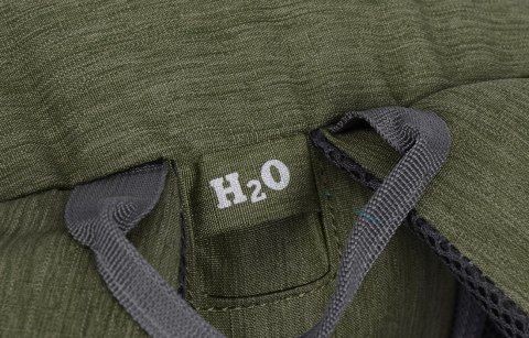 BERGSON VESTFOLD 25L | LEKKI ODDYCHAJĄCY PLECAK MIEJSKI | ZIELONY