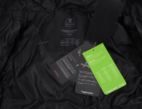 4F CHŁOPIĘCA KURTKA ZIMOWA NARCIARSKA membrana / rozm 134