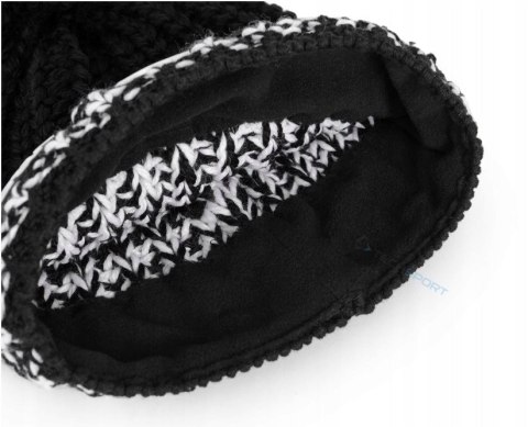 CIEPŁA CZAPKA ZIMOWA Z WEŁNY MERINO EISBAR REFOCUS POMPON | KOLEKCJA 2026