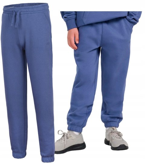 4F OCIEPLANE CHŁOPIĘCE SPODNIE DRESOWE DRESY BAWEŁNA JOGGERY / rozm 140