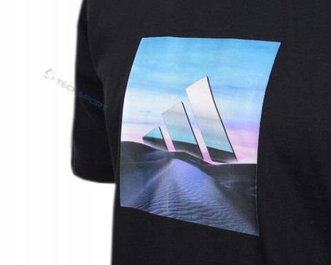 WYGODNA MĘSKA KOSZULKA ADIDAS Z DUŻYM LOGIEM NA PIERSI / XL